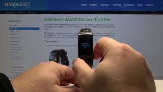 How to Enable Water Lock Mode in SAMSUNG Gear Fit 2 Pro - Deactivate Touchscreen screenshot 3
