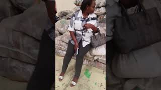 BIASHARA ya viatu gunia from 4k.. kiatu Moja ni 90bop BIASHARA ya viatu gunia from 4k.. kiatu Moja ni 90bop