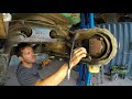 Replacing excavator final drive hydraulic lines