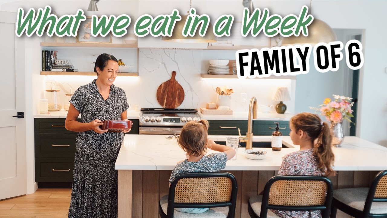 Cooking for my Family as a Mennonite Mom | What we eat in a Week 2025
