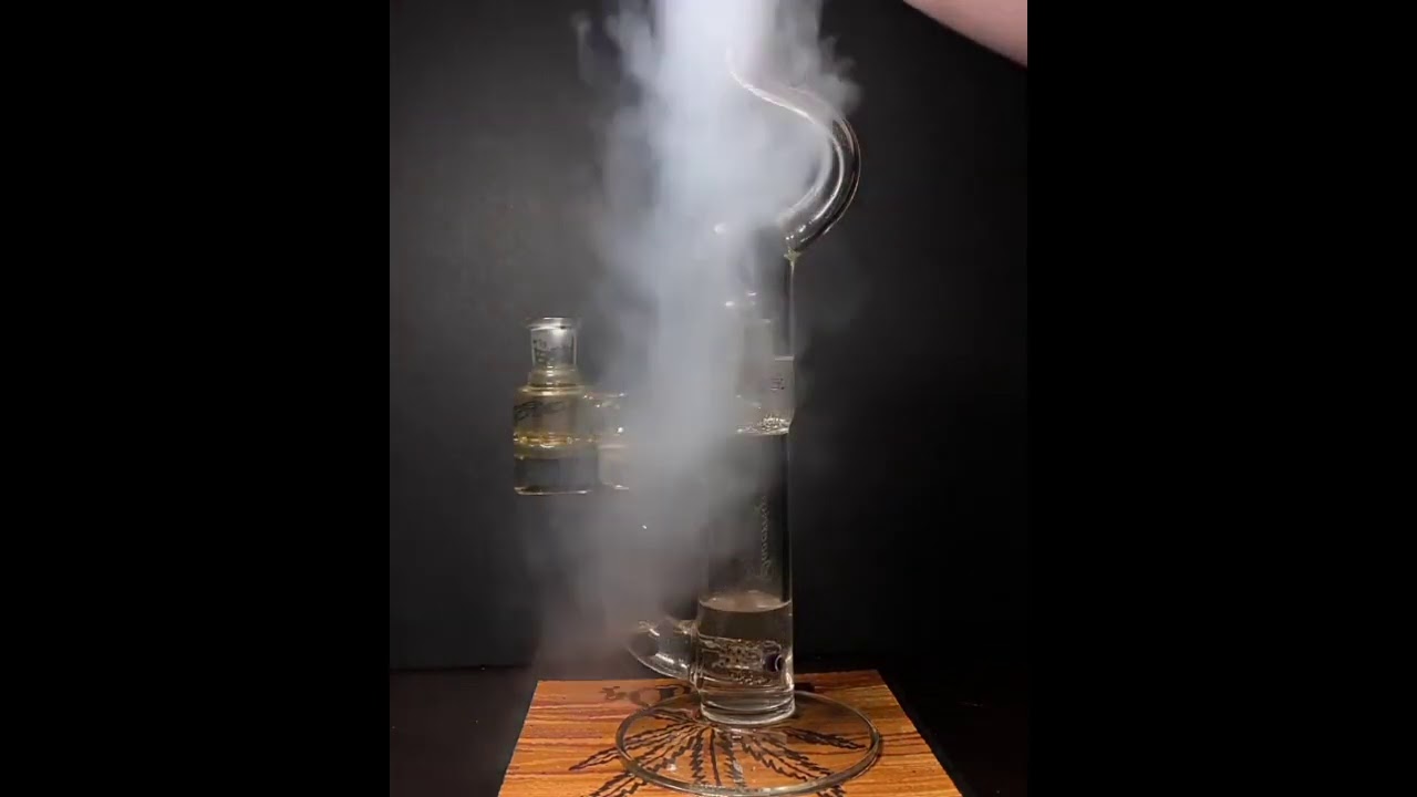 FOR THE STONERS ONLY! CRAZIEST BONGS/DABS COMPILATION 2020!FAT HITS