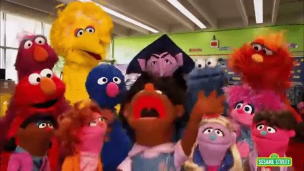 SESAME STREET  GANG UP A LAZY RIVER