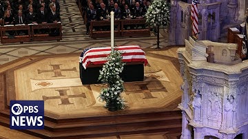 Thumbnail of WATCH: Garth Brooks and Trisha Yearwood perform ‘Imagine’ | Carter Funeral