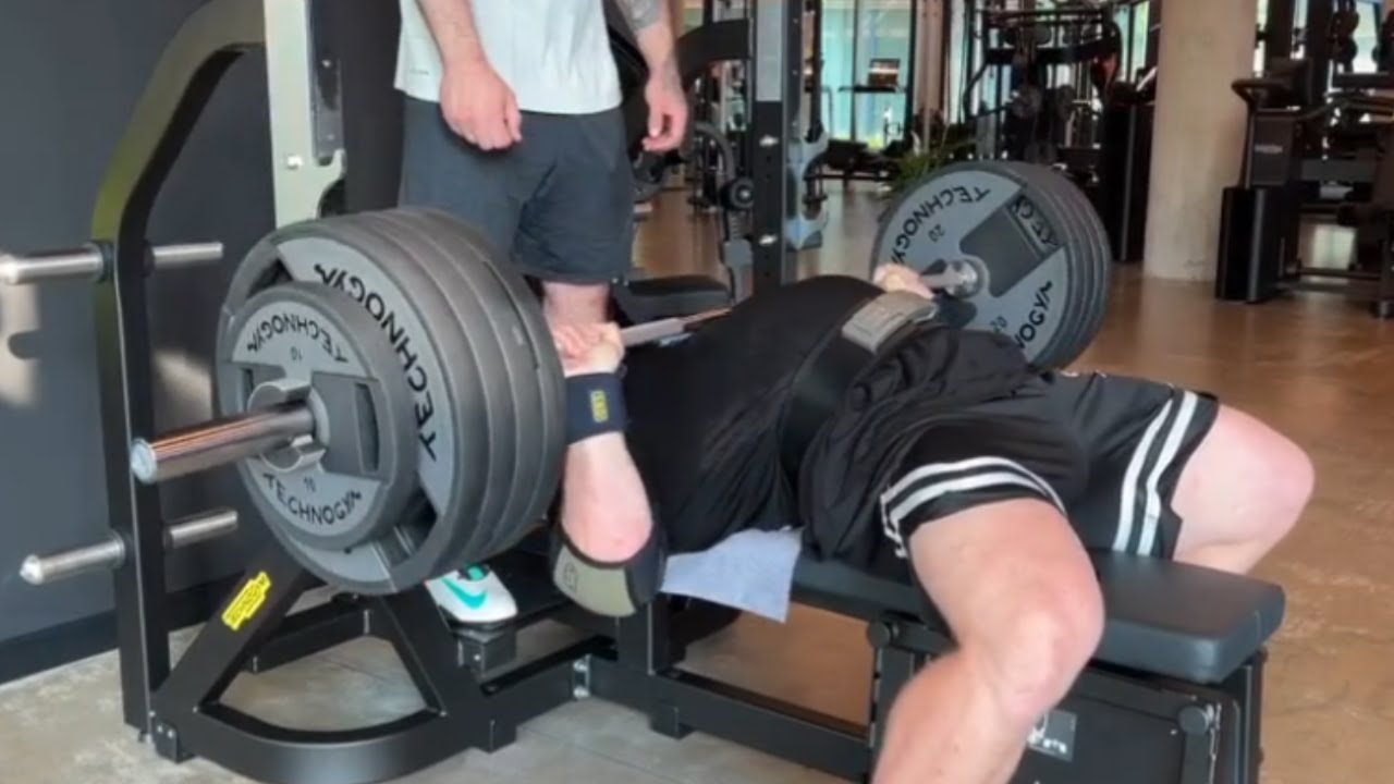 The Bench Press Is Returning To Strongman YouTube how-a-painful-425-pound-bench-press-accident-saved-strongman-nick-best