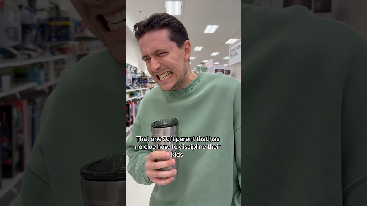 Тот самый изнеженный родитель, который понятия не имеет, как воспитывать своих детей.