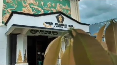 Tugas Vlog Berita Kelompok 4