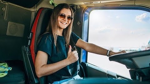 Trải nghiệm Cuộc sống của một nữ tài xế xe tải Châu Âu