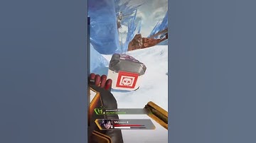 Pure tracking save me ass #apexlegend #apexcommunity #apex #apexlegendsclips #apexclips #gaming