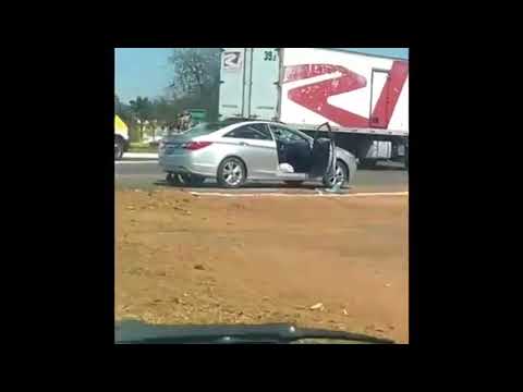 Travesti quebra vidros e danifica lataria de carro no DF - Travesti quebra vidros e danifica lataria de carro no DF