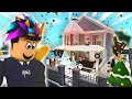 building a CHRISTMAS BLOXBURG HOUSE IN JULY... it&#39;s festive don&#39;t judge me