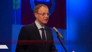 Встреча ВРИО губернатора Алтайского края В.П. Томенко видео Врио Губернатора Алтайского края назначен Виктор Томенко