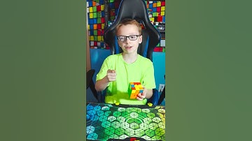 Solving 3x3 OLL Case #48 with GDT Cuber