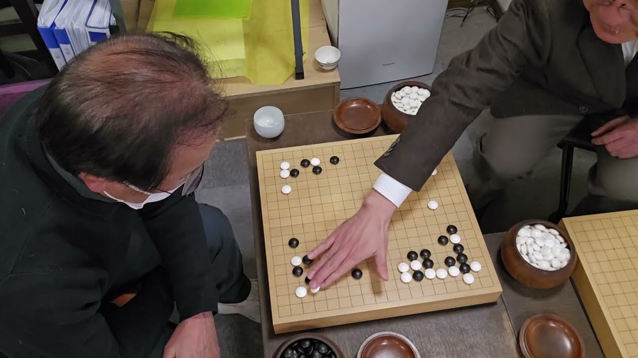 清成哲也 戦いの百科 第10巻 競り合いの勝ち方 - YouTube