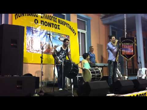 Poutaxidis live monadiko