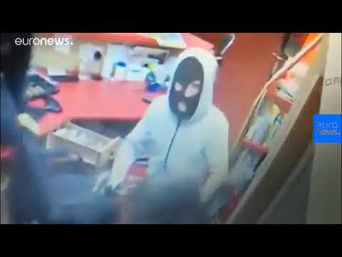84 Year Old Man Fights Off Armed Robbers