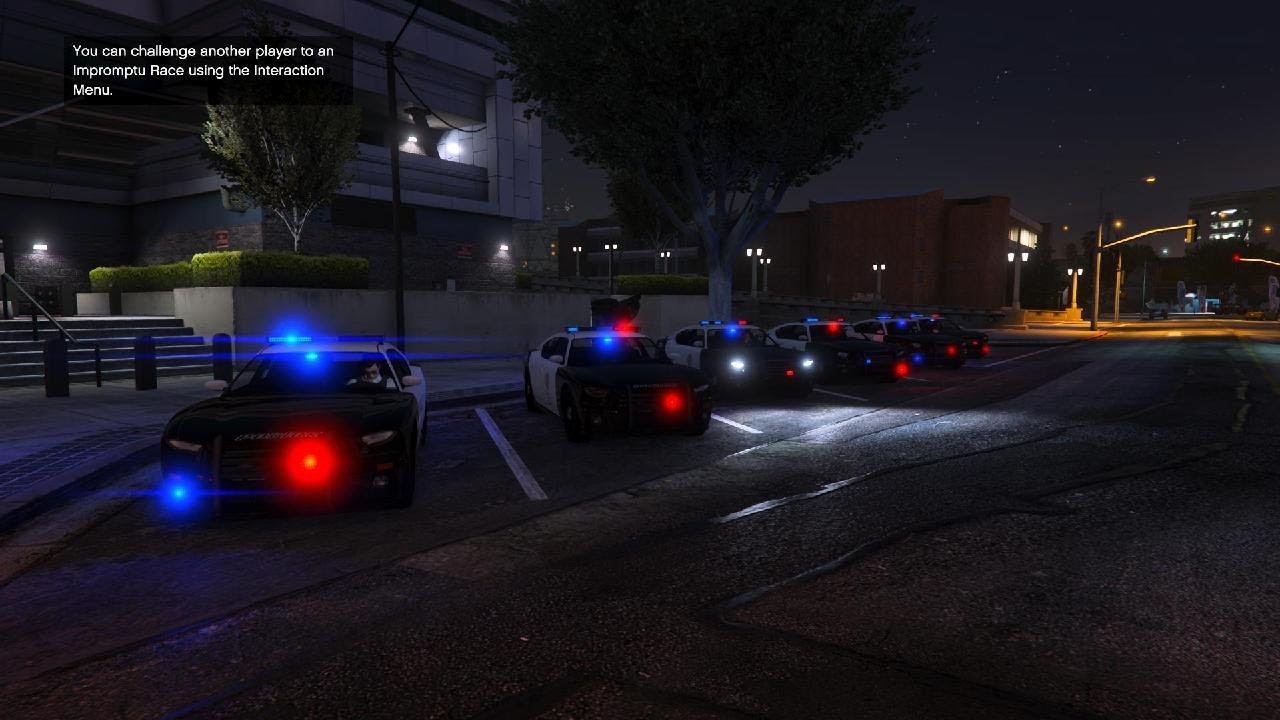( GTA V Online ) driving a Police Buffalo RP