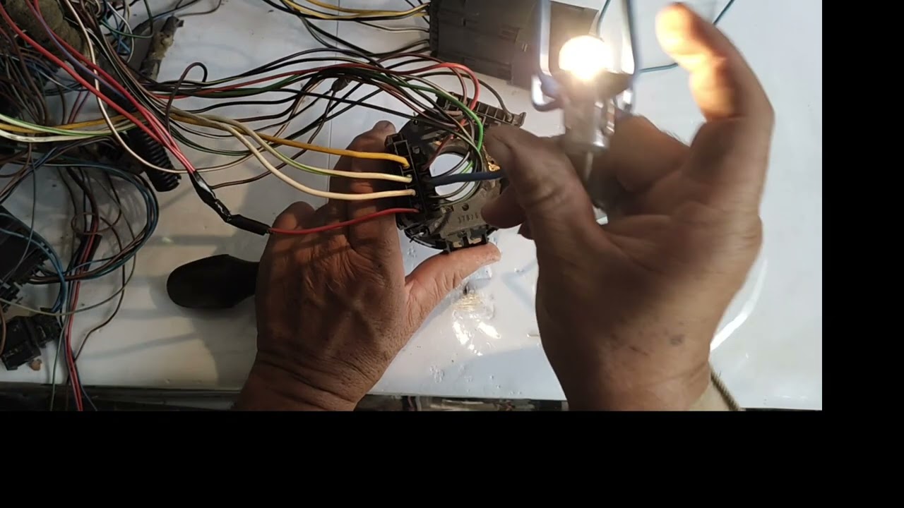 Mendonça - funções de todos os fios da chave de seta, limpador, comutador de farol, gol 1999 a 2005.