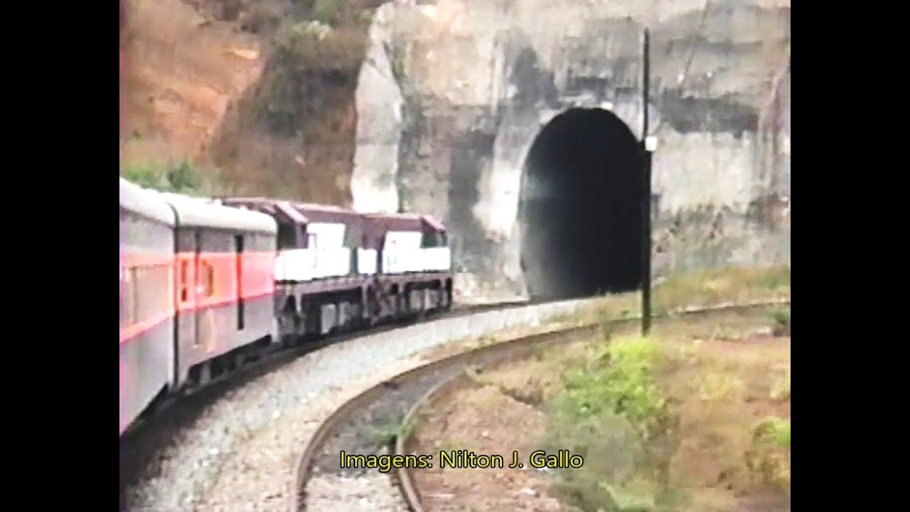 Trem da CVRD em Santa Barbara e Barão Cocais 1997