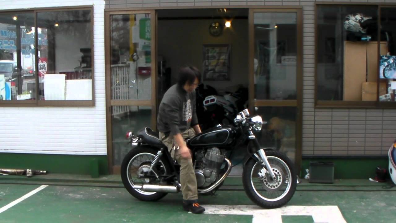 SR400 RH01J 3rd generation cafe racer reference video - YouTube