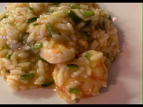 Video: Risotto Ai Gamberi In Pentola A Pressione