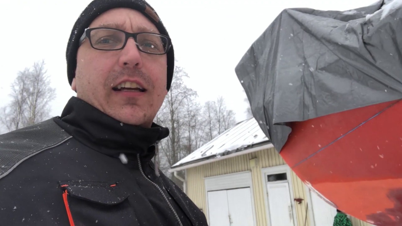 Aventuras bottom. Ep4 Sailing Finnish lake