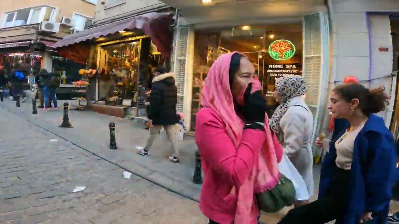 Meroddi Barnathan Hotel 옆 이스티클랄 거리 입구 #2