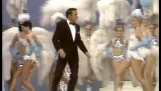 Gene Kelly with 50 girls count 'em 50