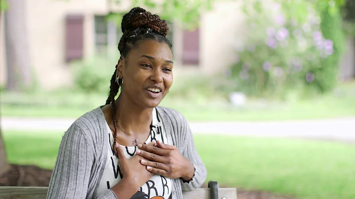 Young Teacher Shares Her Story After Four Open-Hea...