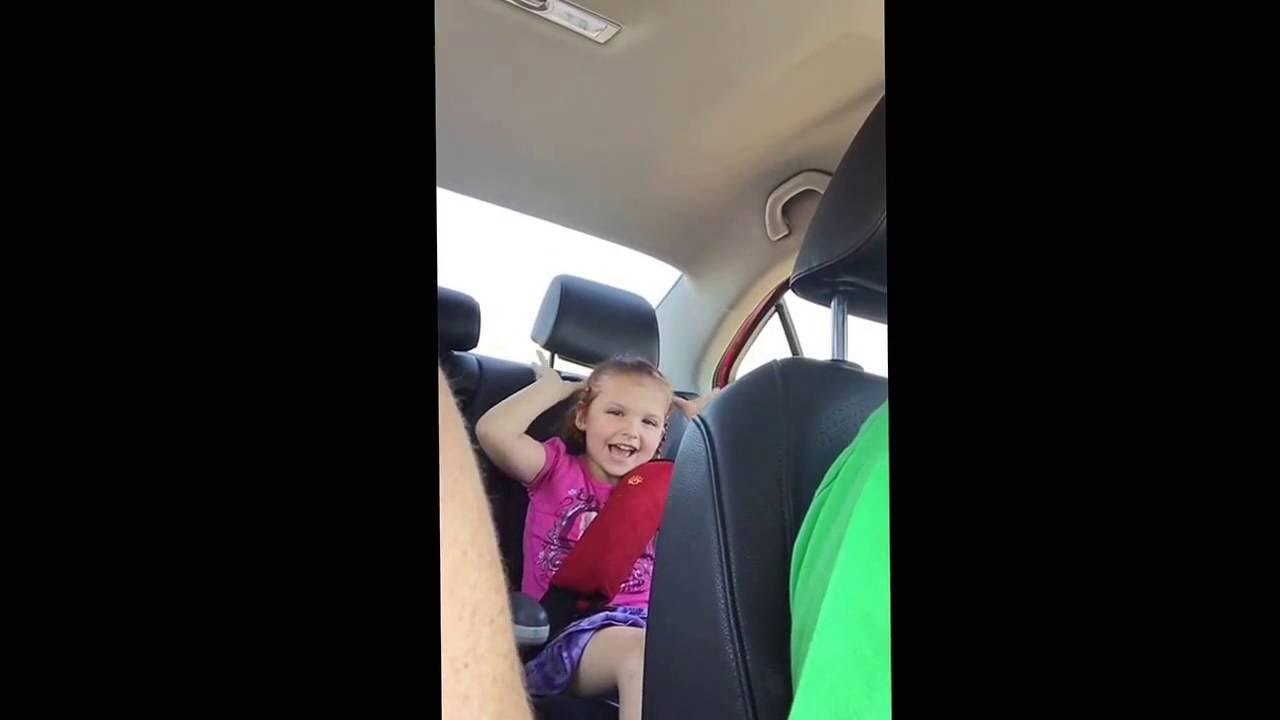 Mr. Alligator can't catch me. - YouTube