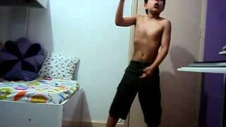 DANILO DANÇANDO