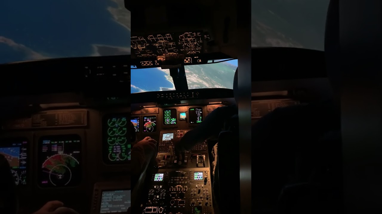 ICARE simulateur dynamique CRJ700/1000 Morlaix ... tour de piste Ajaccio.