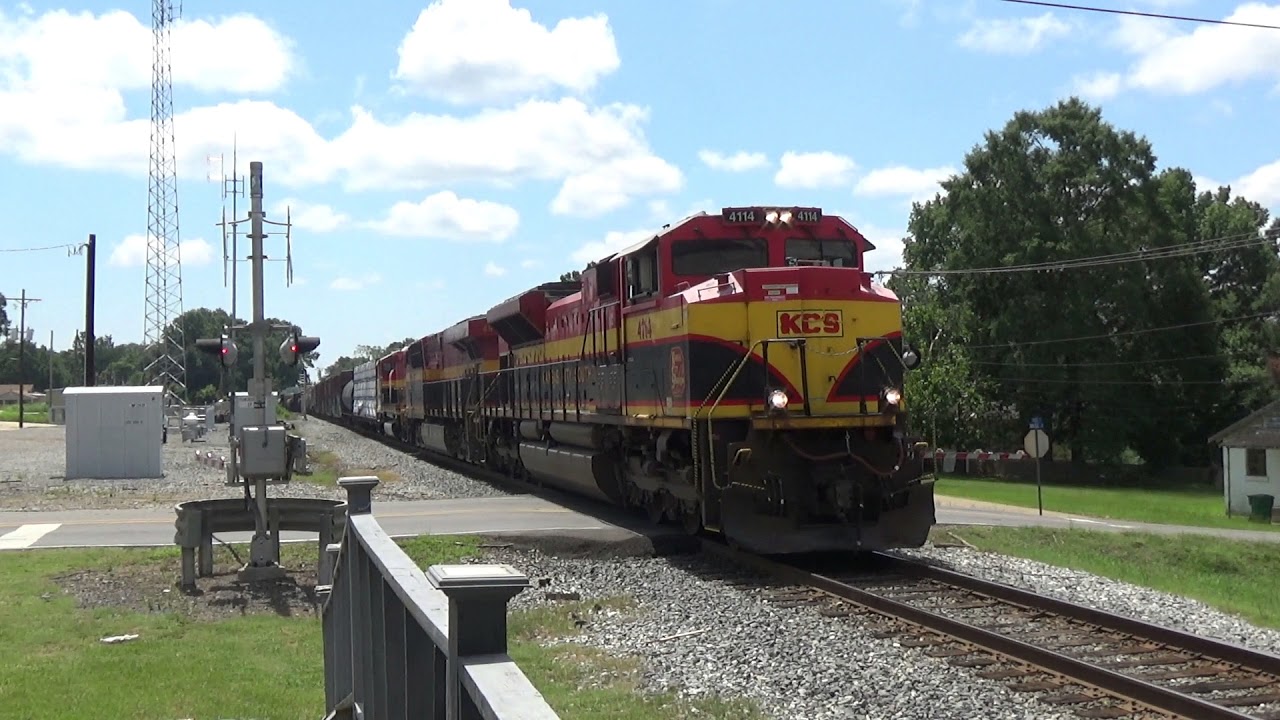 A UP and 3 KCS Westbounds in Arcadia,Louisiana YouTube