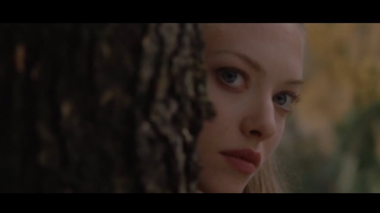 Red Riding Hood - Valerie and Peter (Bittersweet)