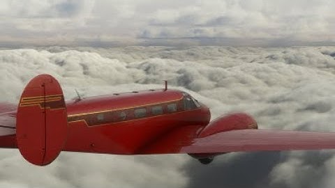 MSFS2020 Beechcraft Model 18 autopilot VOR+DME approach, ILS landing