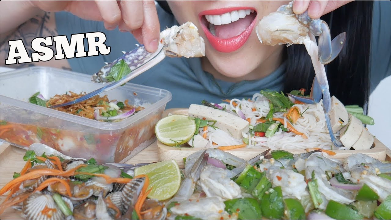 ASMR ยำปูม้ายำหอยกุ้งสด SPICY RAW BLUE CRAB SEAFOOD SALAD (EATING SOUNDS) *ENGLISH SUBS | SAS-ASMR