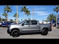 Chevrolet Silverado 2021Trail Boss  LT, Z-71 "Satin Steel Metallic" en Español