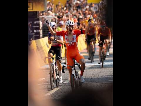 Alexis Guérin vence a 87.ª Volta a Portugal e Rui Oliveira conquista a última etapa no Porto 1 Rui Oliveira vence no Porto a 10ª etapa da 87ª Volta a Portugal. Dois ciclistas da região no Top Ten