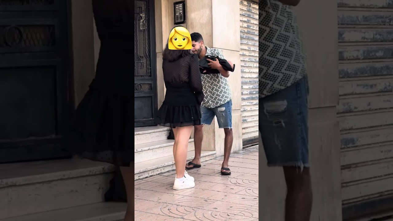 #مضحك تحملي ليا بولد نعطيك 10 مليون تحملي راني أصلا حاملة هرب هليا صاحبي 😂