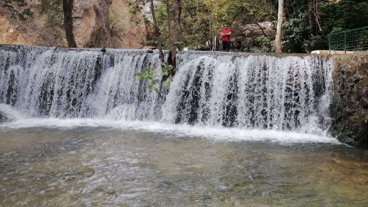 مشغرة وشلالاتها من أجمل بقاع لبنان تمتعوا بهذه المناظر الساحرة وصوت المياه