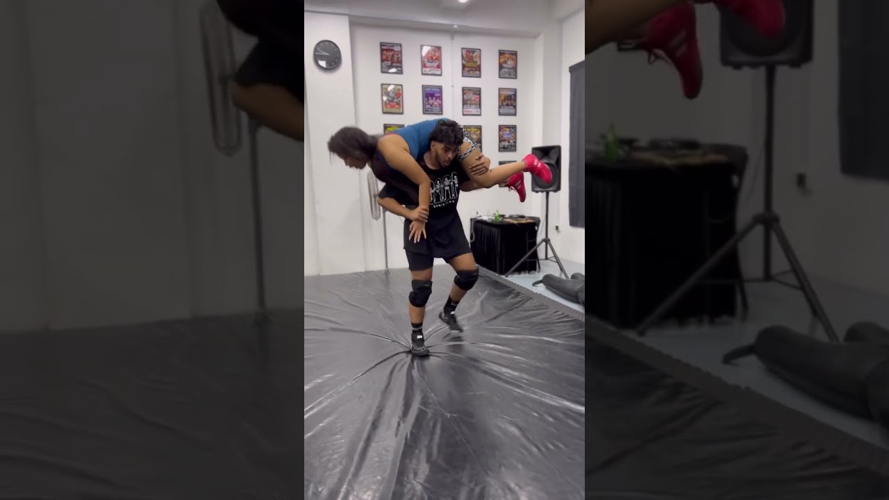 Round & Round, Every Moves Count| Grapplemax |#wrestling #singapore #india