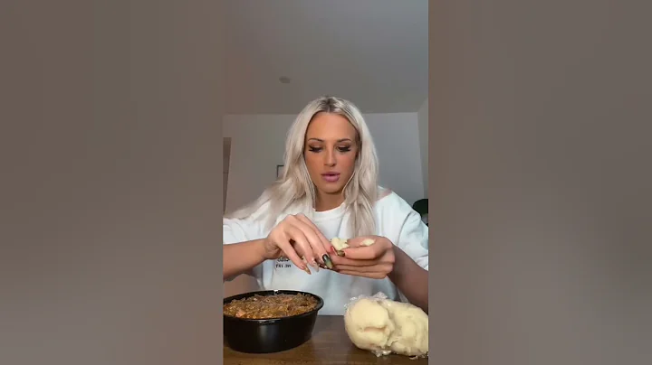 Trying AFRICAN food! FUFU and okra soup! (West African)