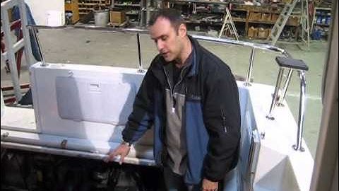 Stretching Fibreglass Power Boat - Part 1