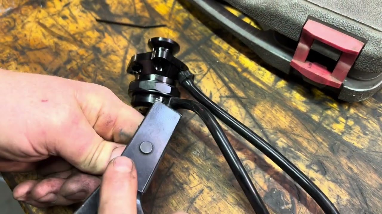 Forge Motorsport Atmospheric Valve Install and Sound Clips for a MK8 Golf R 