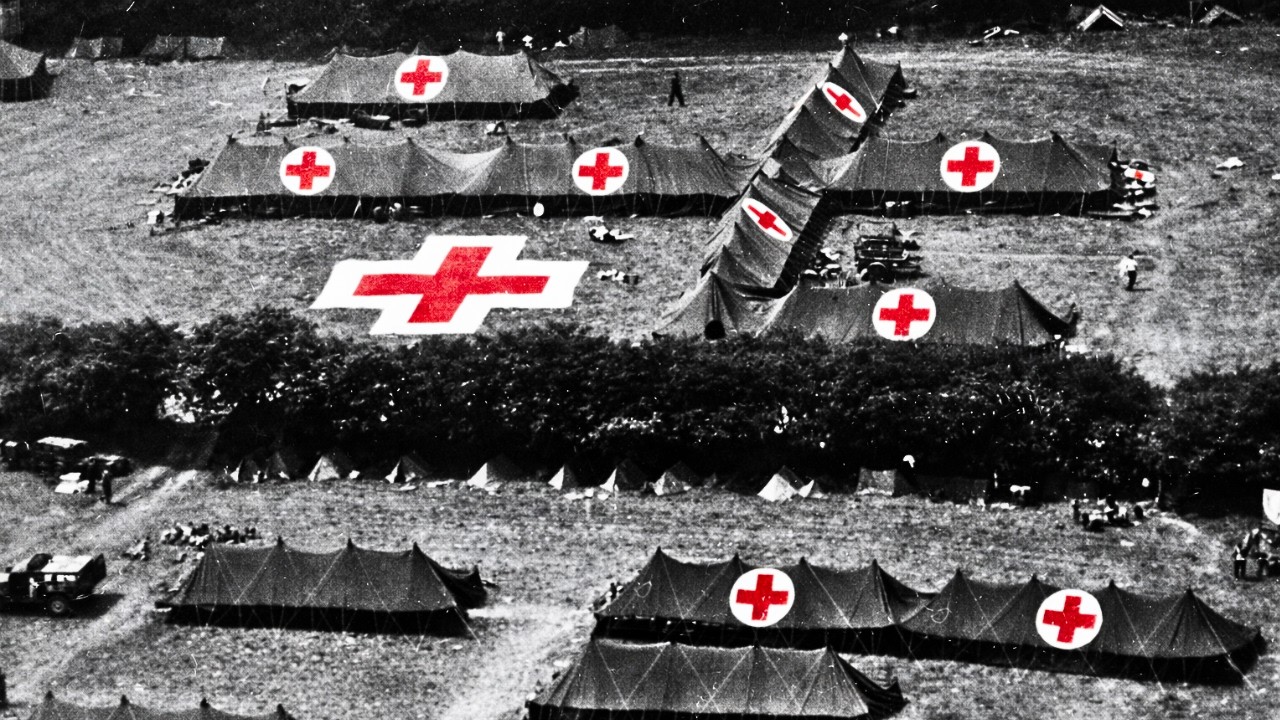 How One Medic's 'Illegal' Morphine Dosage Method Saved 340 Wounded Marines At Tarawa
