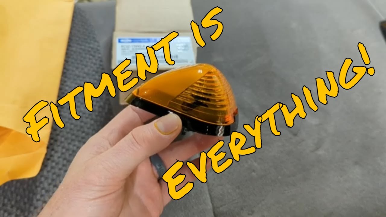 Upgrading or replacing Ford Super Duty Cab / Clearance Lights with LEDs, new bases and new lenses!