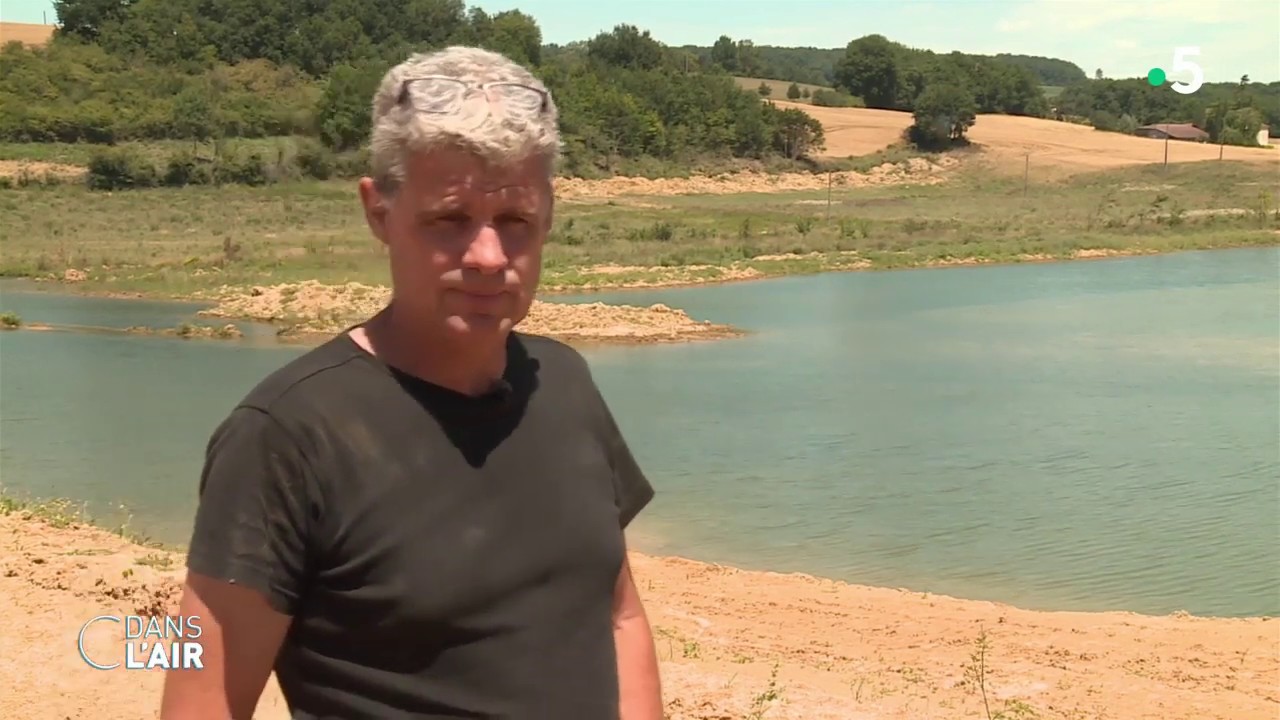 Le lac de Caussade définitivement interdit - Sciences et Avenir