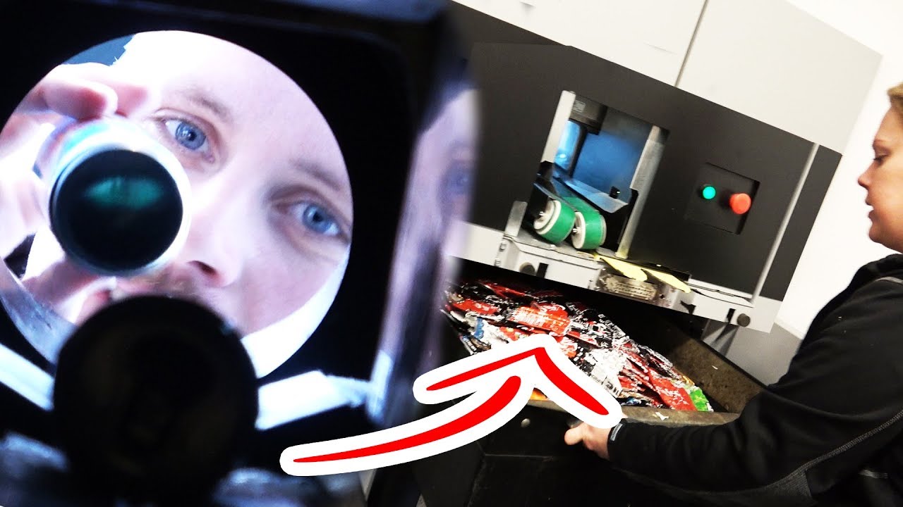 PANTAR STORA SÄCKAR MED BURKAR - SÅ SER MASKINEN UT INUTI