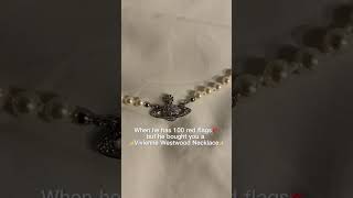 Vivienne Westwood Necklace #viviennewestwood #pearlnecklace #runwayready #redflags