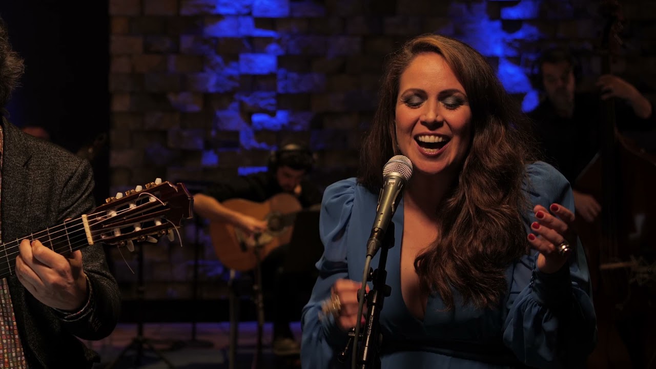 Joana Amendoeira | Concerto de lançamento do disco Na volta da maré