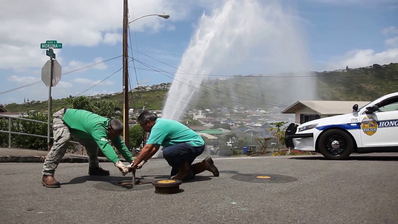 Water Main Explosion Palolo Valley Hawaii 2017 YouTube